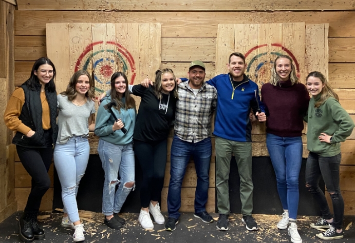 Our-team-Idaho-Spine-and-Sports-Physical-Therapy-group-outing